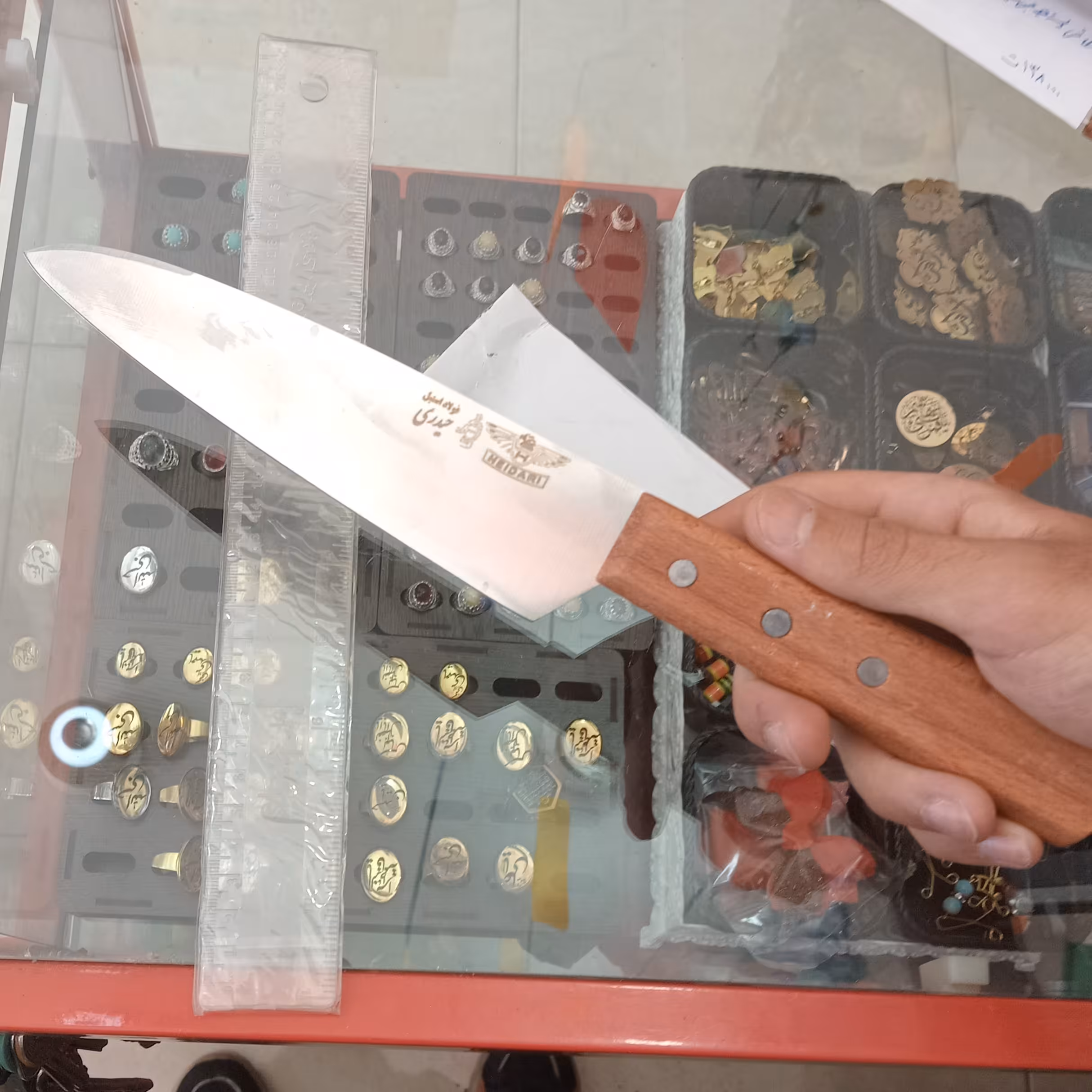 چاقو راسته دسته چوبی شماره 3 فولاد استیل حیدری