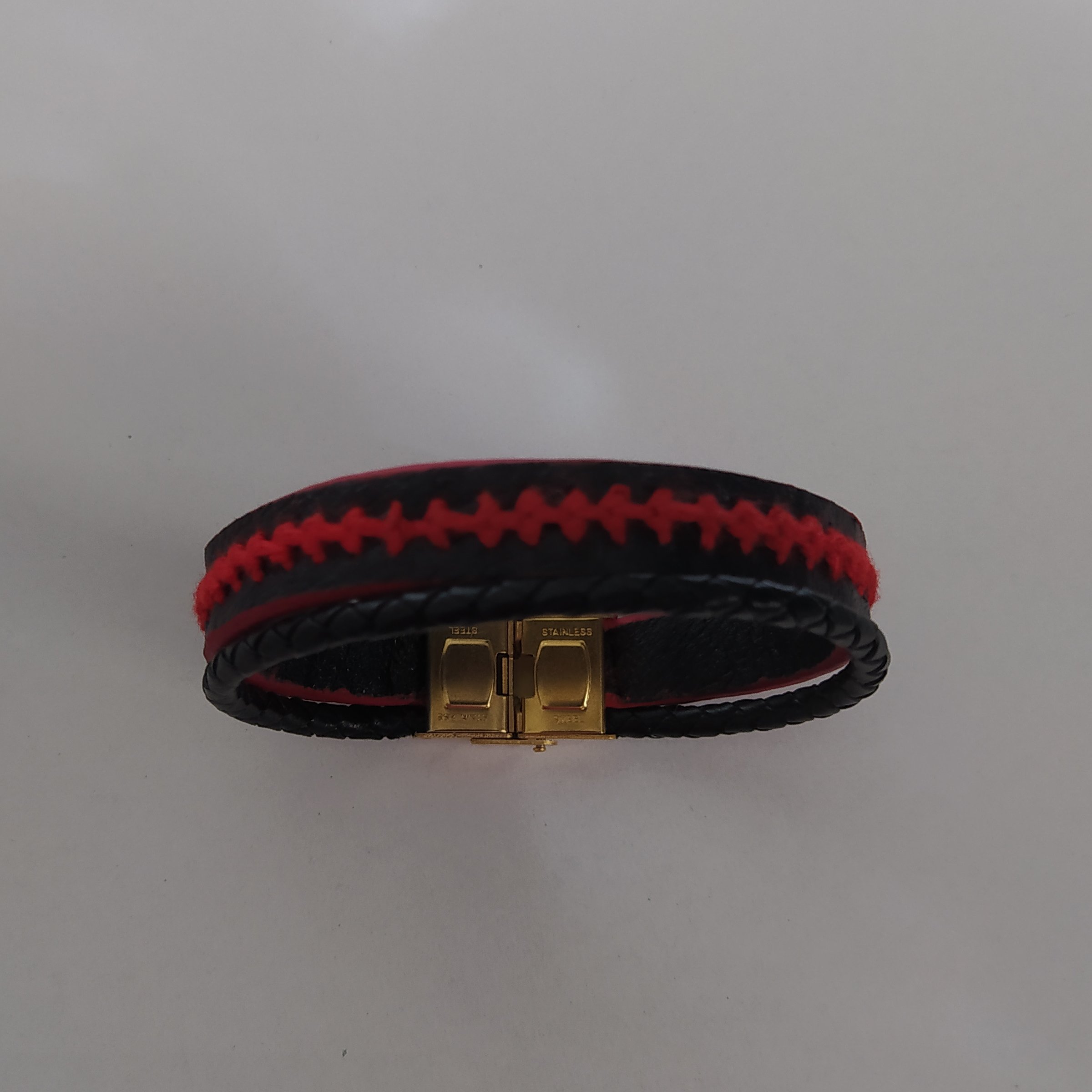 دستبند چرمی قرمز