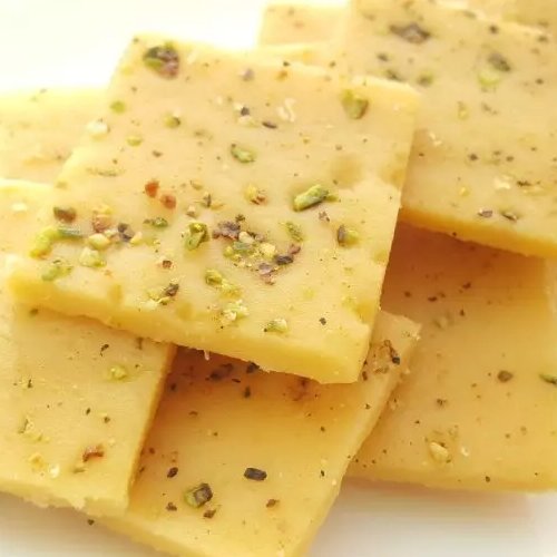 شیرینی سوهان سفید اصل زنجان
