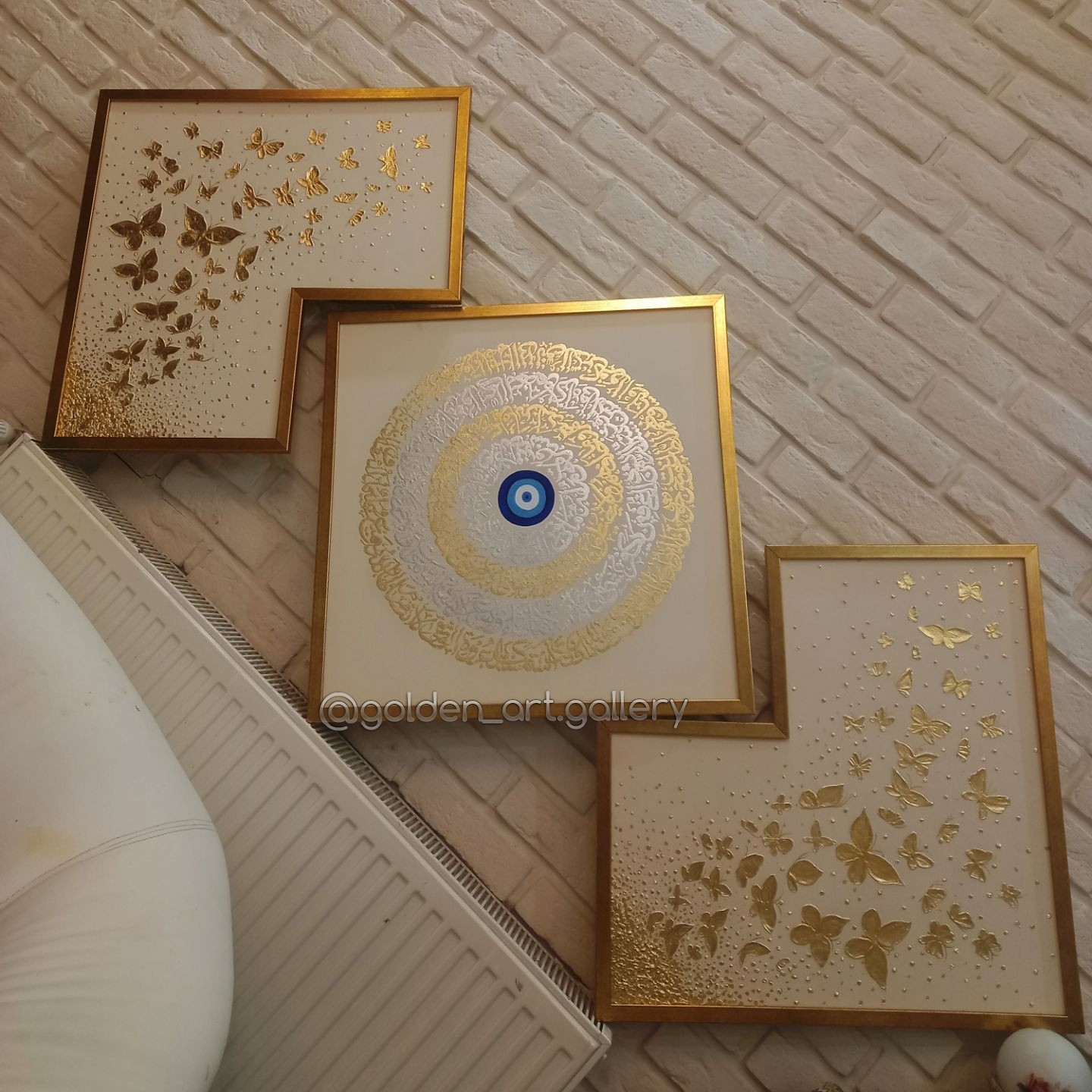 تابلو کالیگرافی وان یکاد  و تابلو نقاشی پروانه برجسته