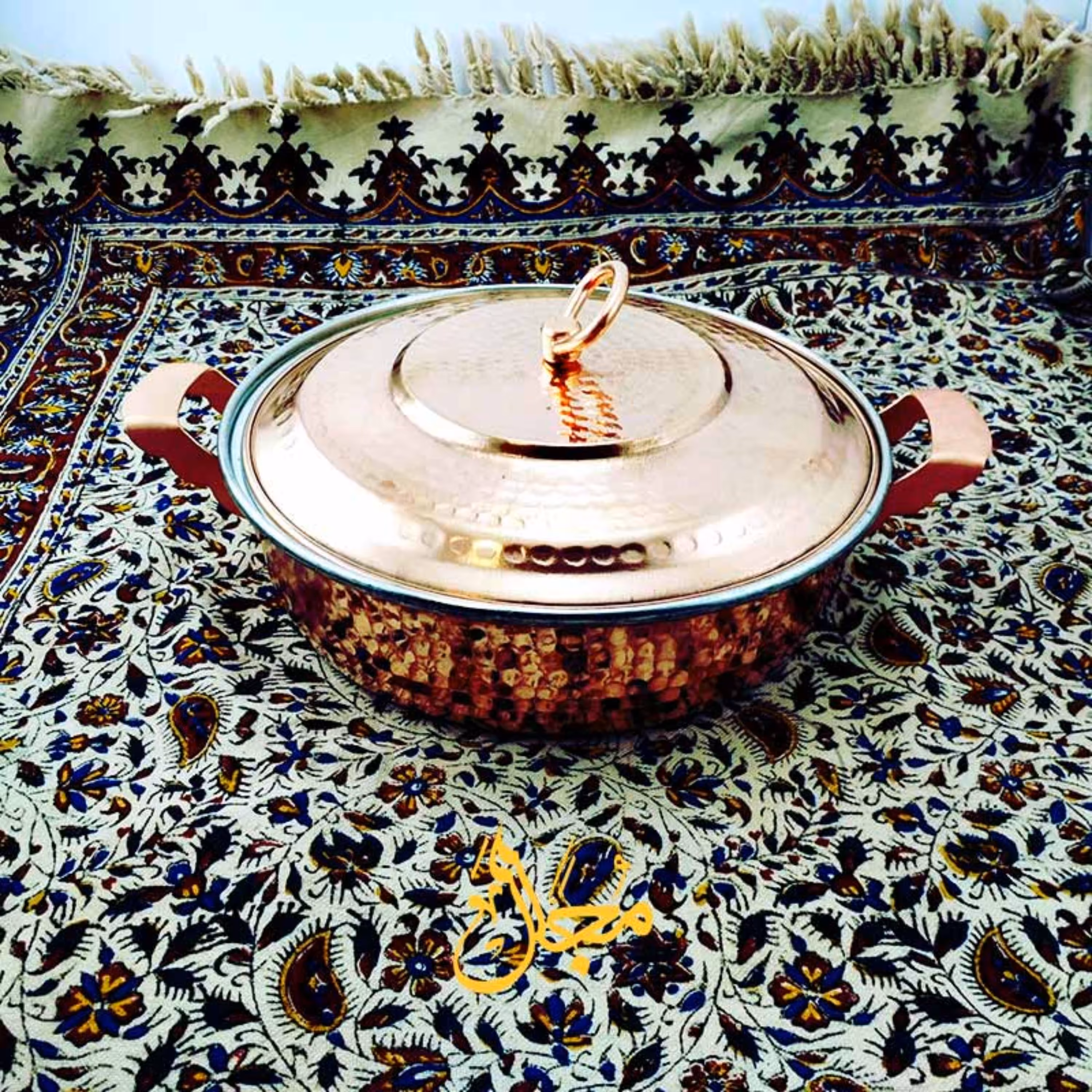 ماهیتابه درب دار مسی زنجان طرح چکش- 4 نفره