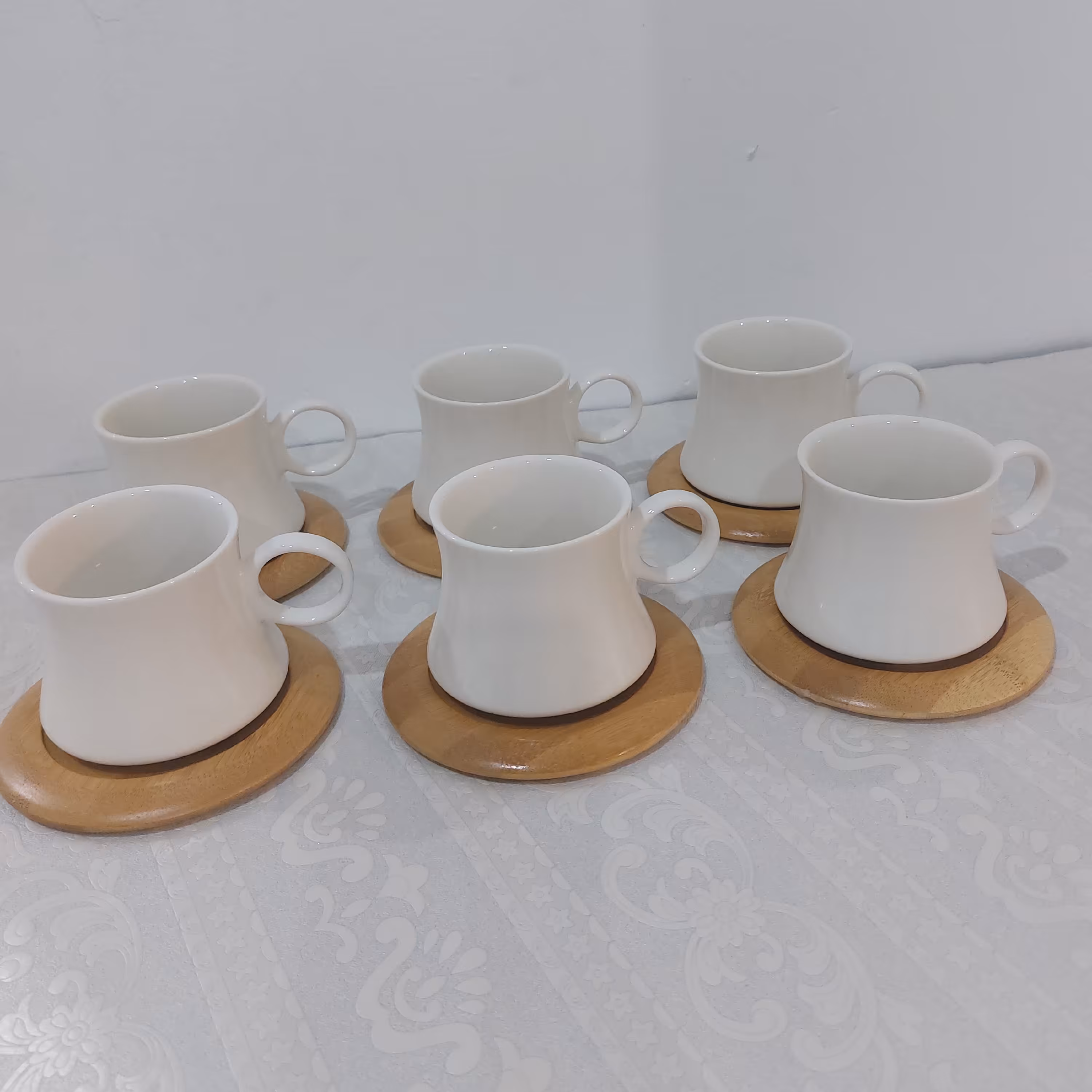 فنجون و نعلبکی چایخوری 6 نفره برند معتبر وگاتی