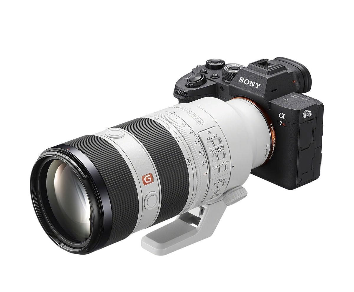 لنز سونی مدل sony fe 70-200mm f/2.8 Gm oss II