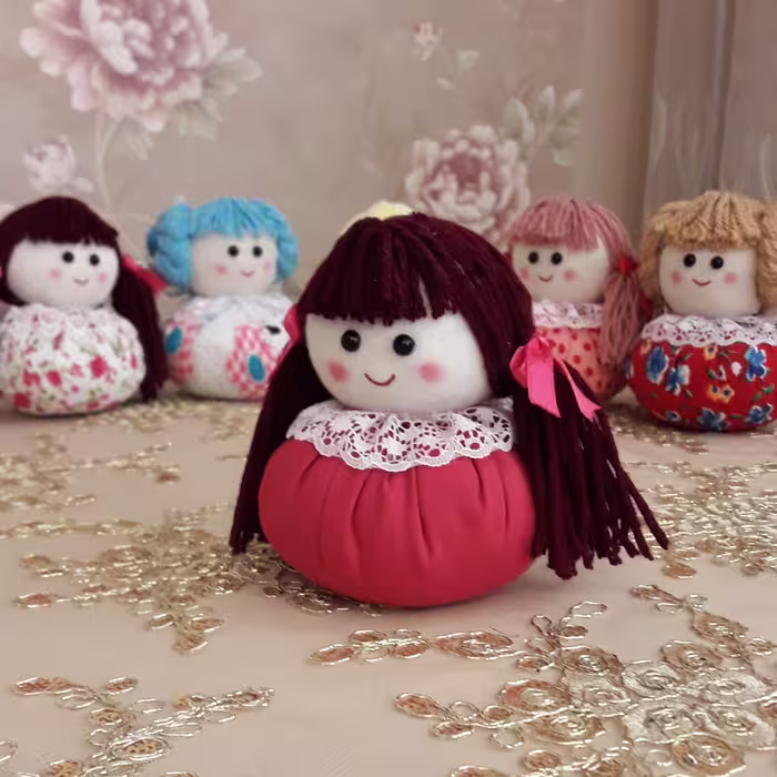 جاسوزنی عروسک سرخابی رنگ