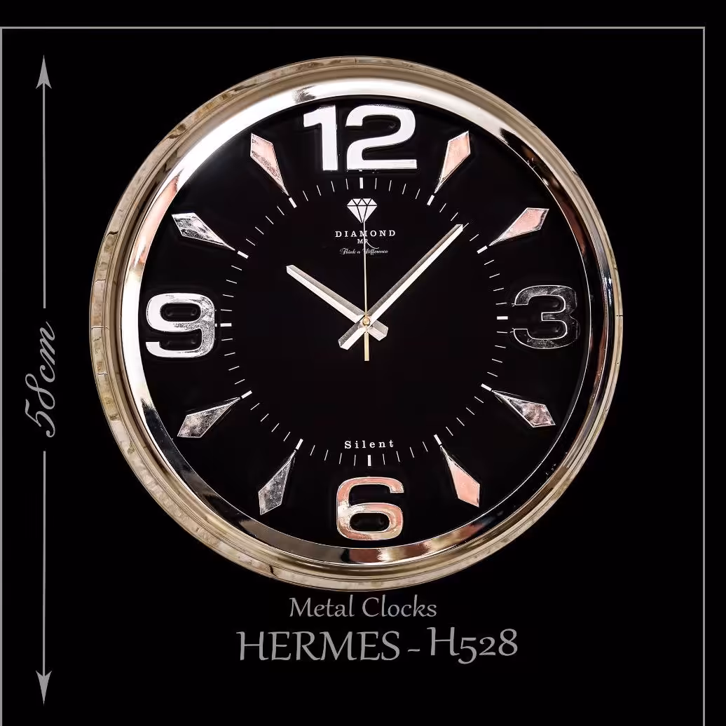 ساعت دیواری فلز آبکاری  طلایی و سیلور .موتور آرام گرد 