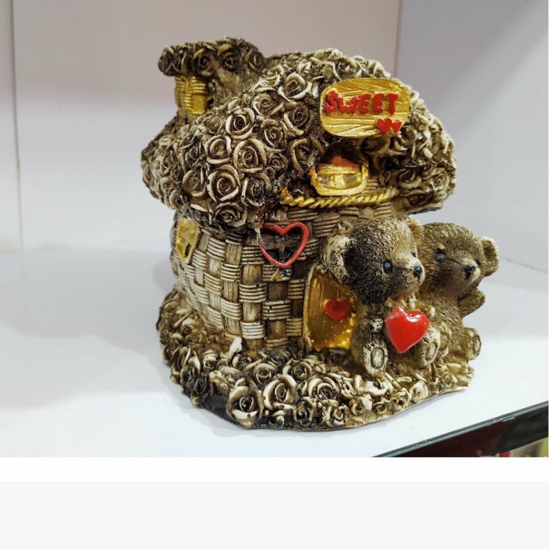 مجسمه دکوری کلبه خرس کوچولو مناسب هدیه