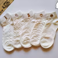 جوراب خنک تابستانی وبهاری سفیدکولردار