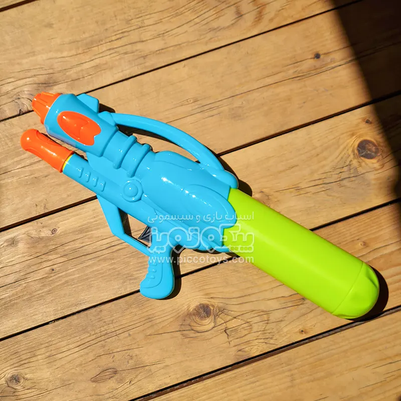 تفنگ آب پاش مخزن دار رنگ آبی سبز کد P/5981/A