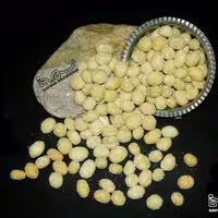 بادام زمینی روکشدار با طعم اسنک پنیری در بسته بندی 1000 گرمی