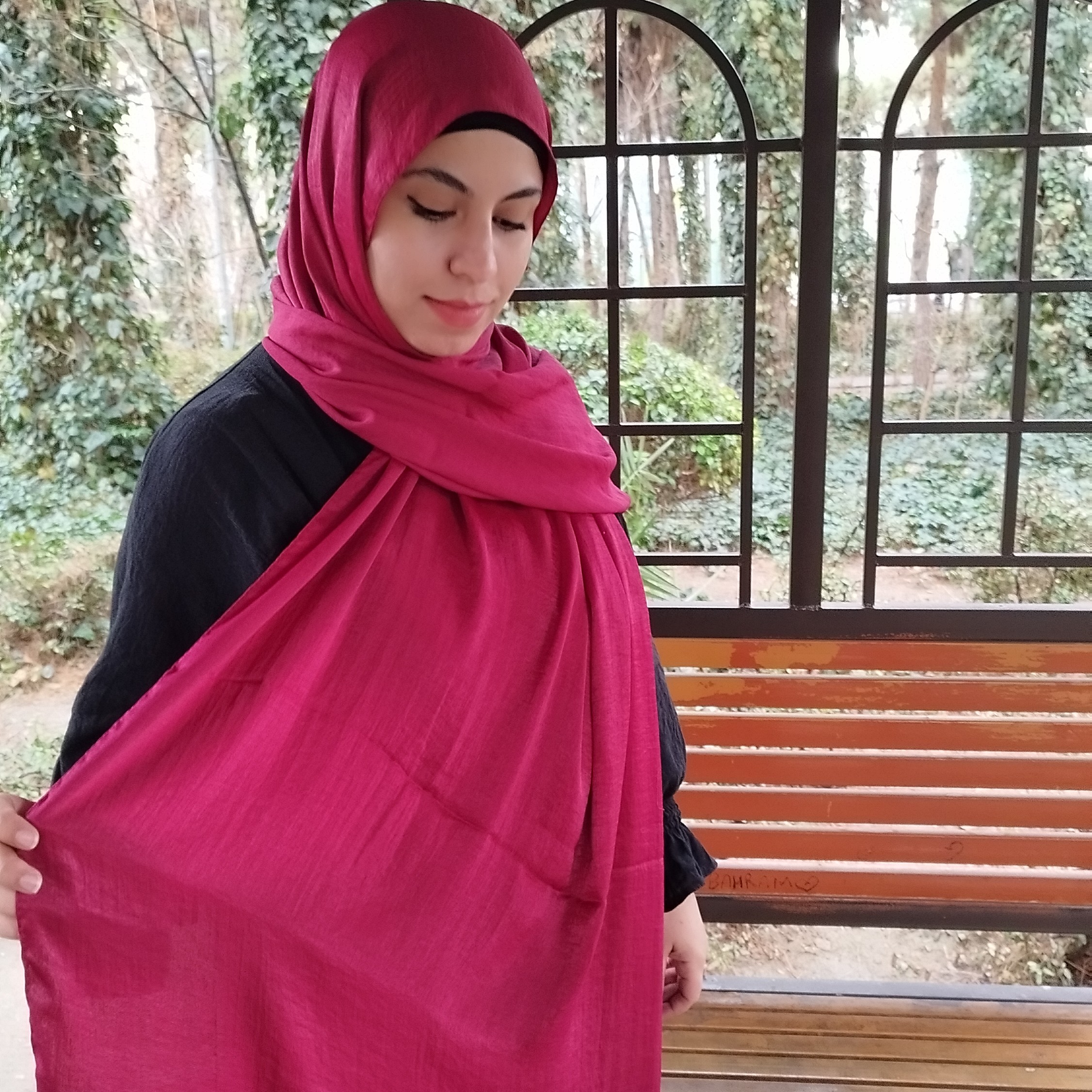 شال واکسی براق منگوله دار مناسب فصل بهار و تابستان هم مجلسی هم روزمره