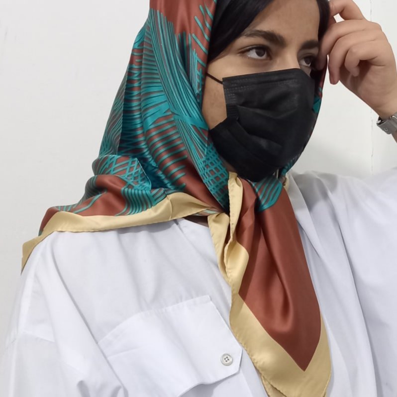 مینی اسکارف ساتن