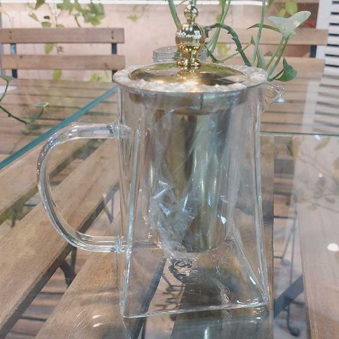 قوری  پیرکس شعله مستقیم مربعی 750 میل 