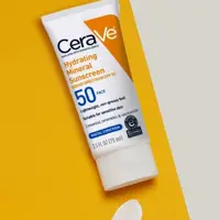 ضدآفتاب آبرسان سراوی 
حاوی spf 50 