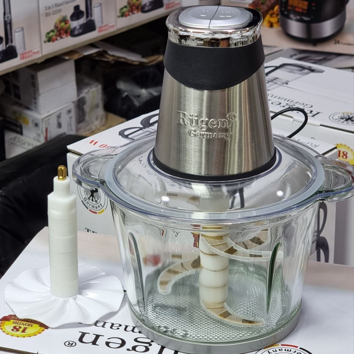 خردکن همزن هر دو یک جا در خانه و آشپزخانه لوازم پخت و پز  