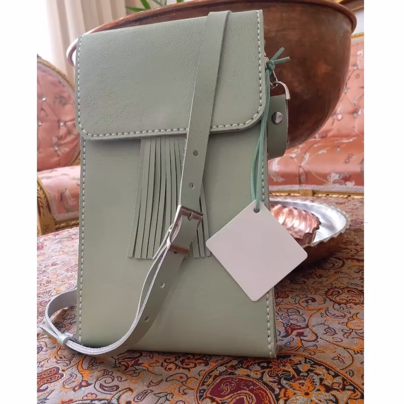 کیف رودوشی زنانه چرم گاوی دست دوز