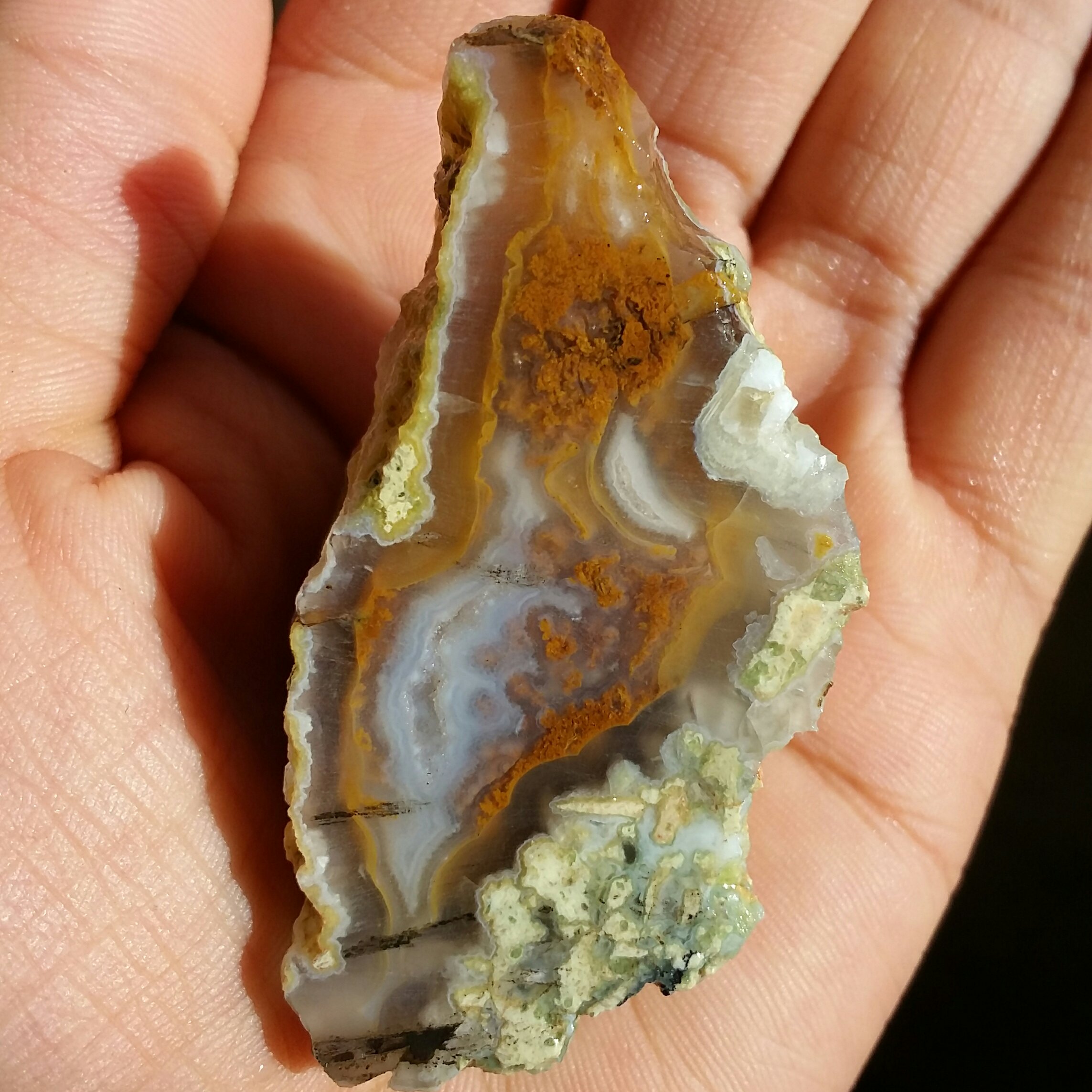 اسلایس سنگ راف عقیق سلیمانی رنگی شجر منظره 7رنگ شکوفه دار کمیاب محشررر کاملا طبیعی
تابلو نقاشی طبیعی 