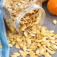 تخمه کدو گوشتی شور درجه یک(500 گرم)