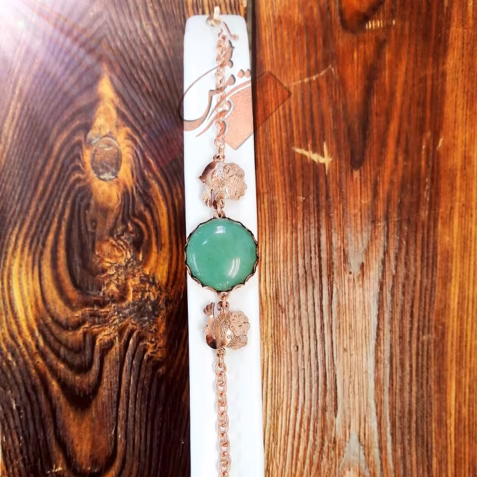 دستبند مسی نگین وقلمزنی گل و مرغ