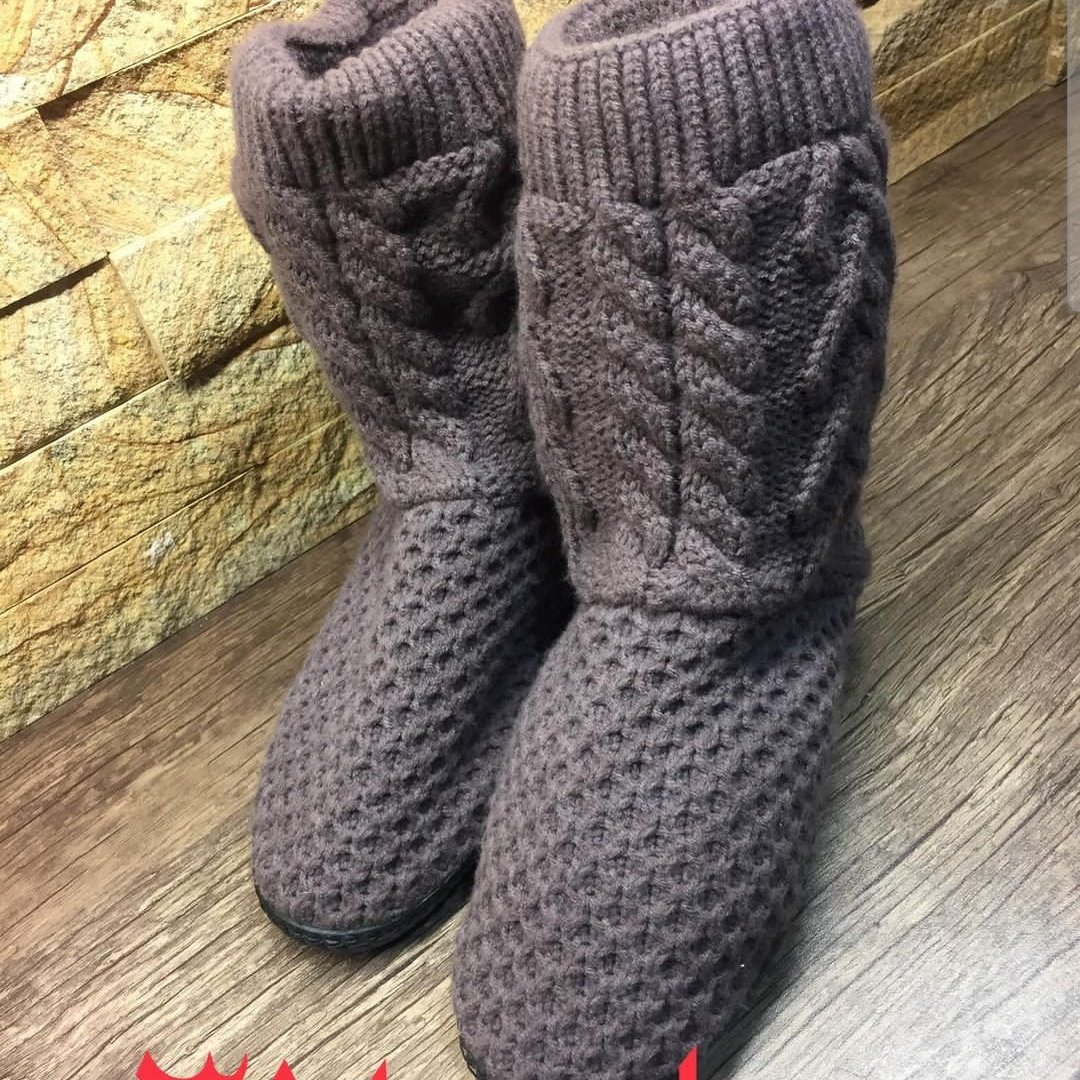 بوت بافتنی داخل کرکی  گرم و راحت زنانه سایز 37  با کفی عالی