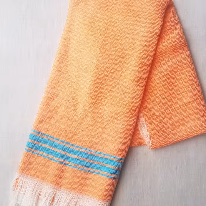 حوله دستباف لطیف و دونخ مادر زمین 