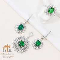 نیم ست نقره 925 عیار با نگین سبز زیبا کد 16080