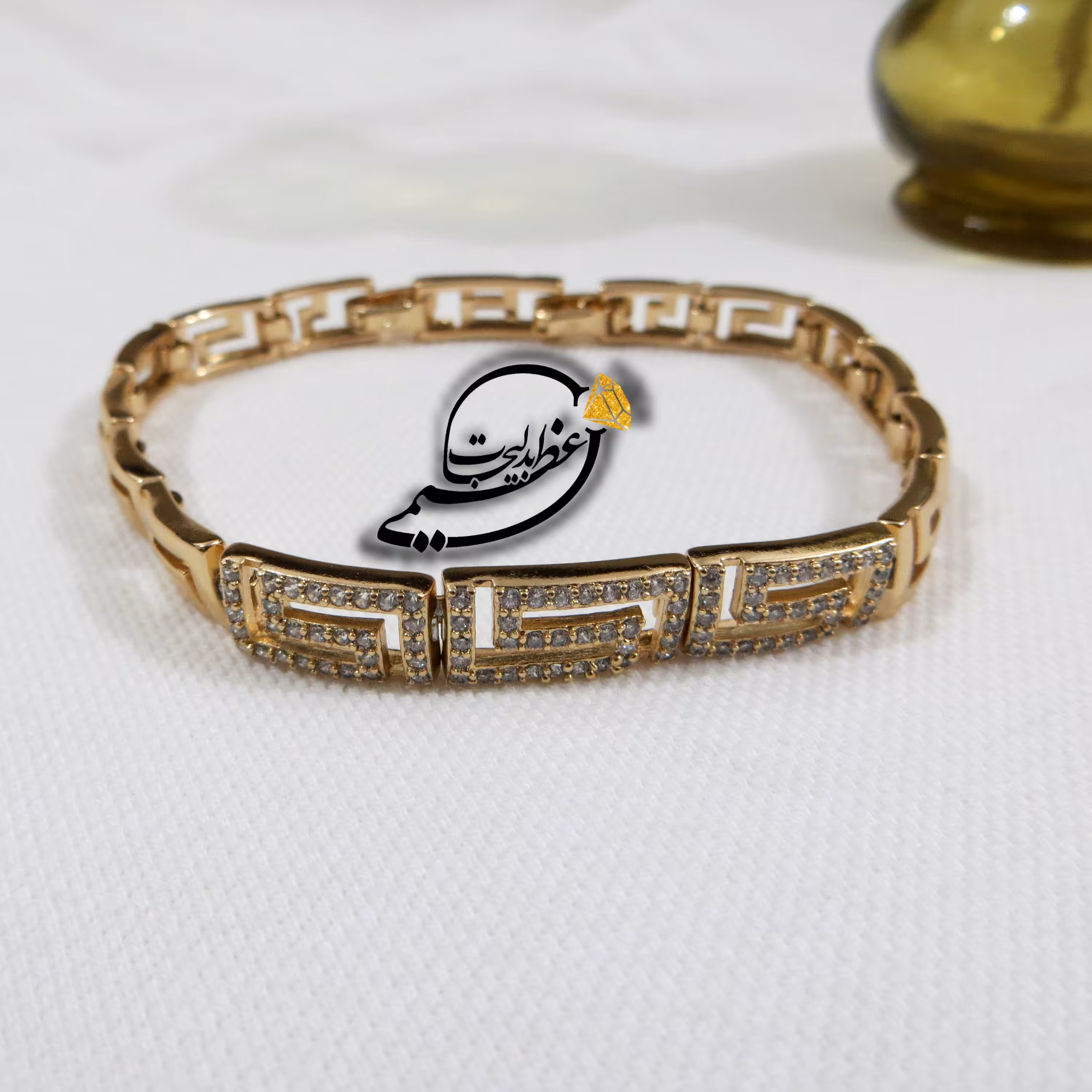 دستبند زیبای برند Xuping از جنس مس و روکش طلا بسیار با کیفیت با تغییر سایز 1