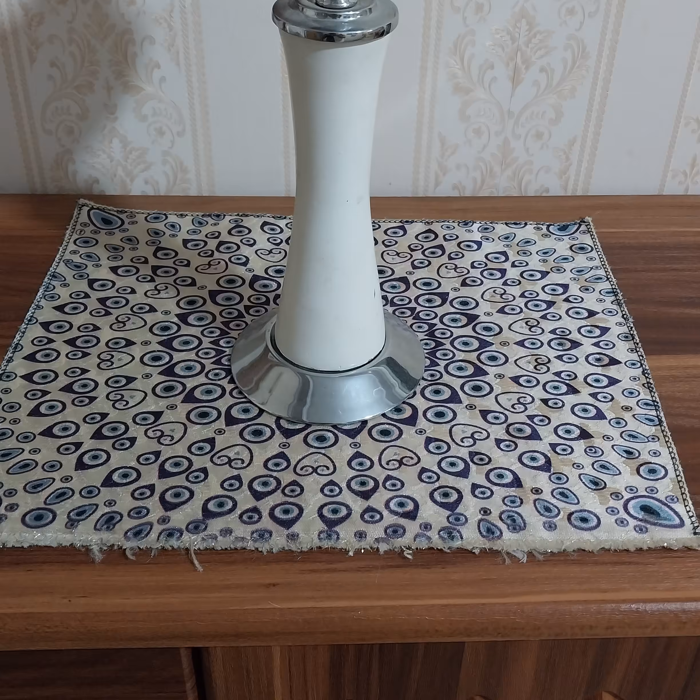 رومیزی کنسول