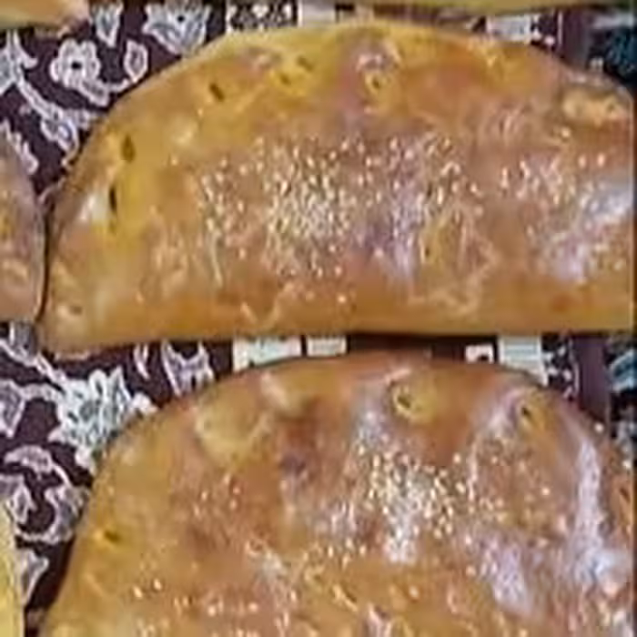 نان چارقی خلخال با مغز حلوایی بسته 10 عددی