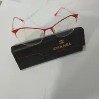 عینک فلزی زنانه برندRay Banزیبا و تک 