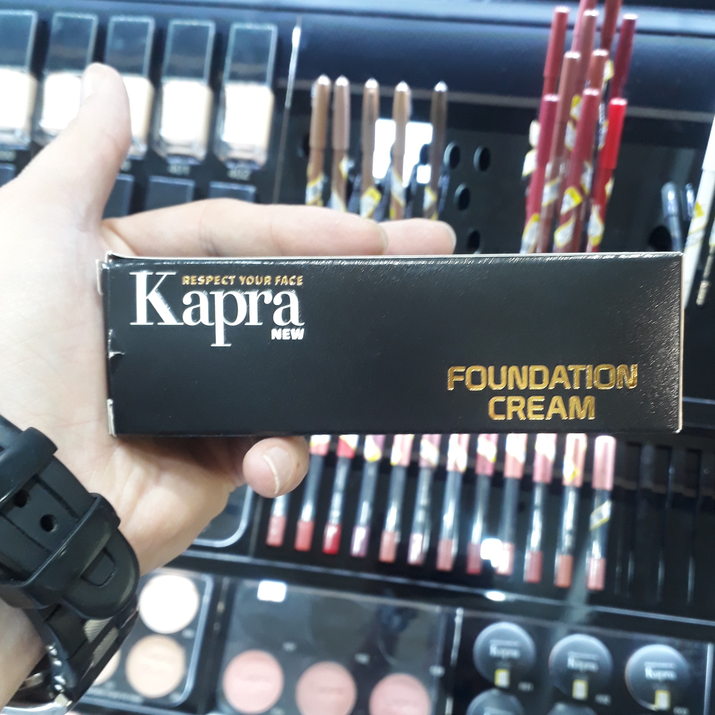 کرم پودر شیشه ای (برند کاپرا)