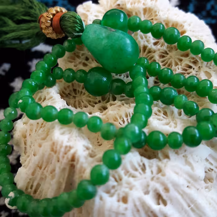 زمرد افغان شیخک عقیق قیراطی 15وزن کالا32.80