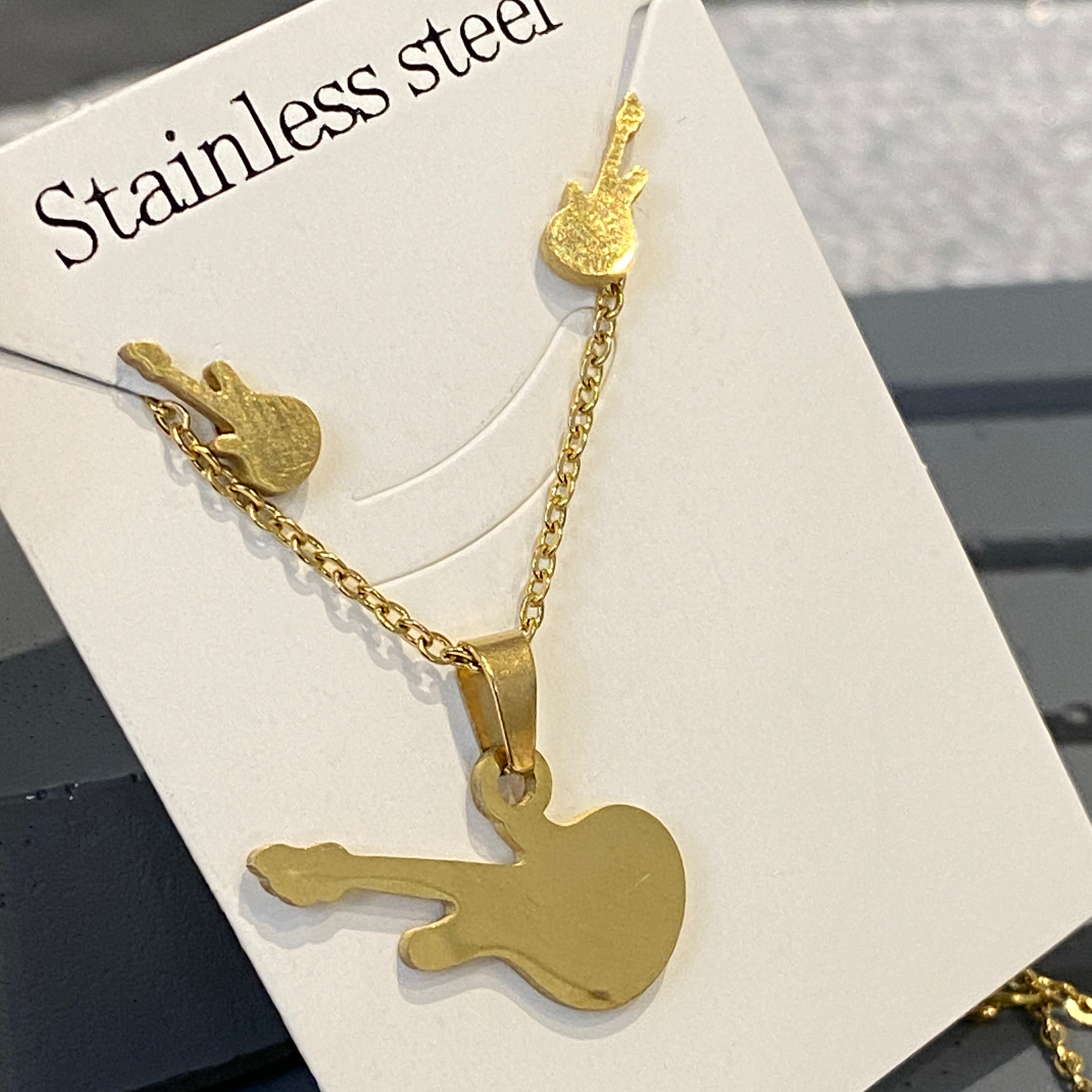 نیمست استیل مدل گیتار فوق العاده براق رنگ ثابت نیمست اقتصادی برای کادو تولد