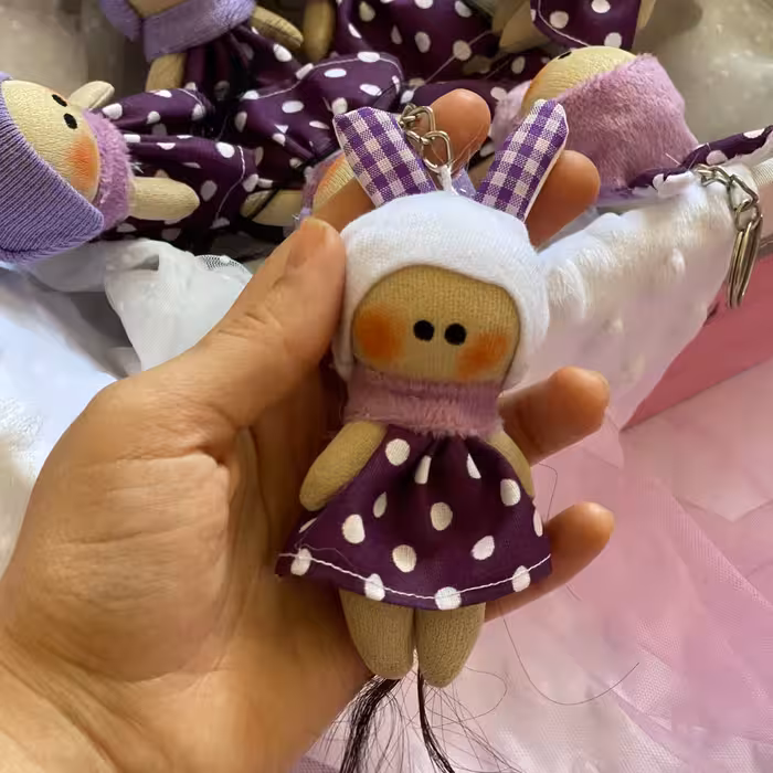 عروسک اویز  گوش خرگوشی بنفش