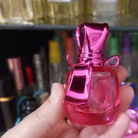 عطر گودگرل مناسب روز دختر و هدیه