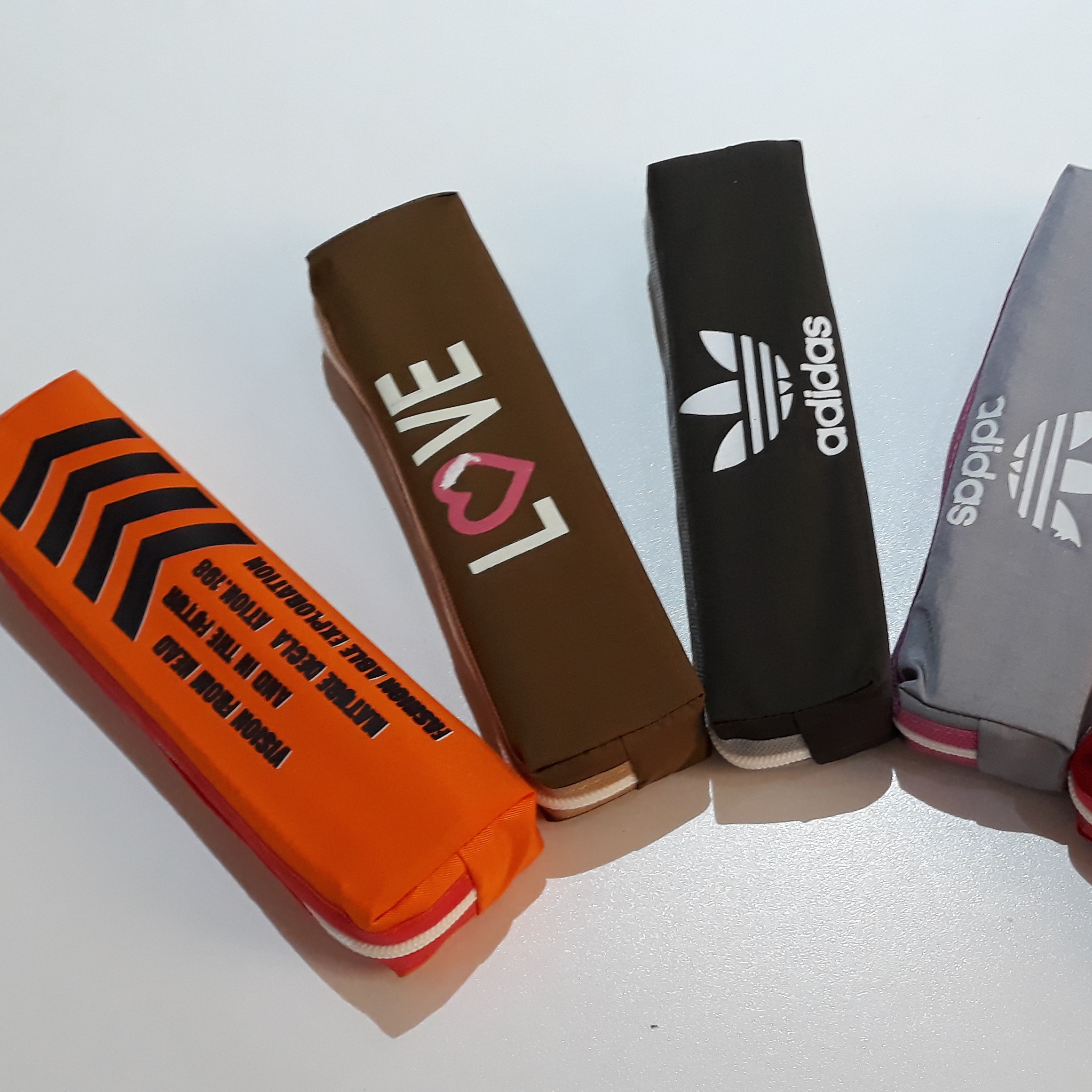 جامدادی پارچه ای تک زیپ