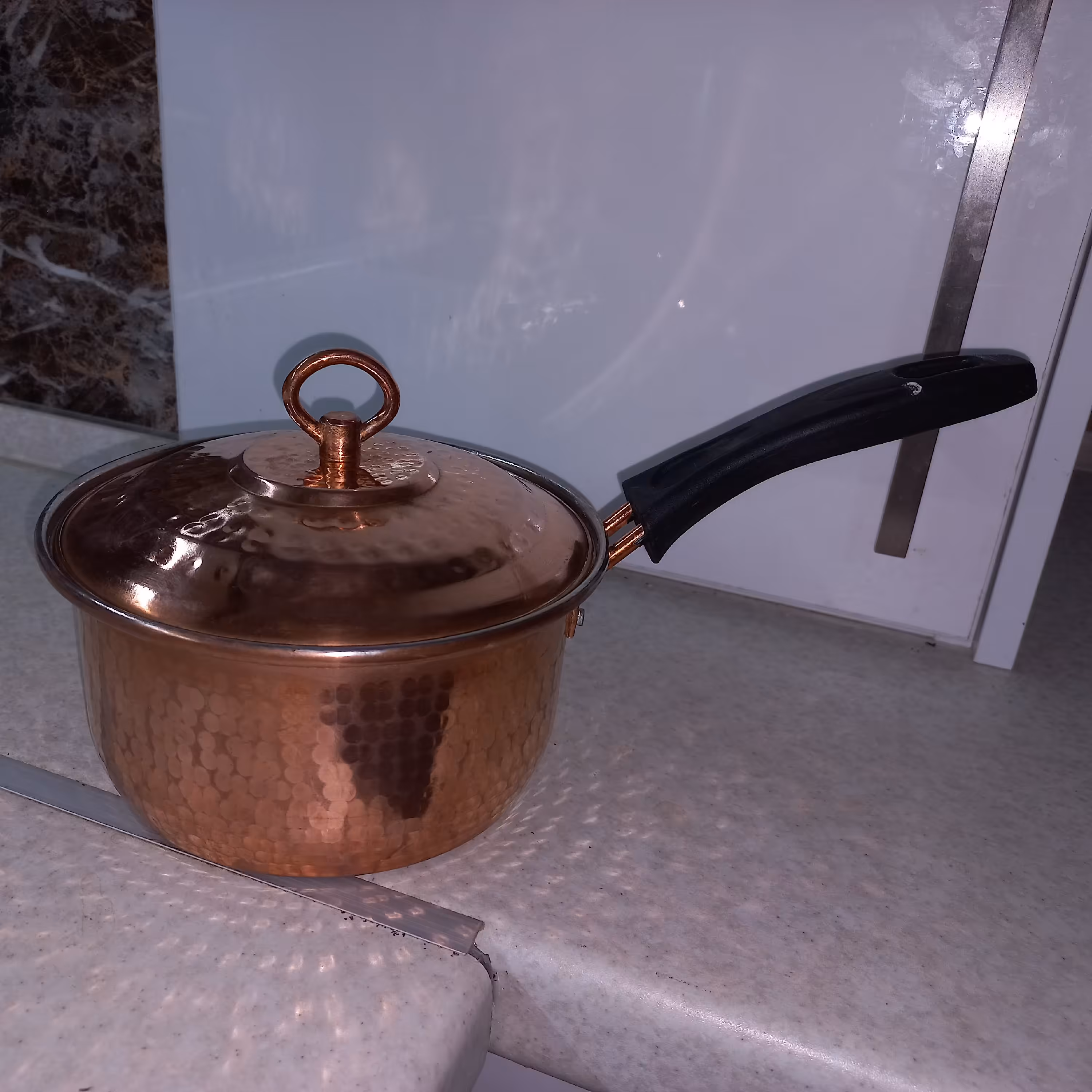 قابلمه دسته دار چکشی مسی سایز2قطر:18سانتی متر
