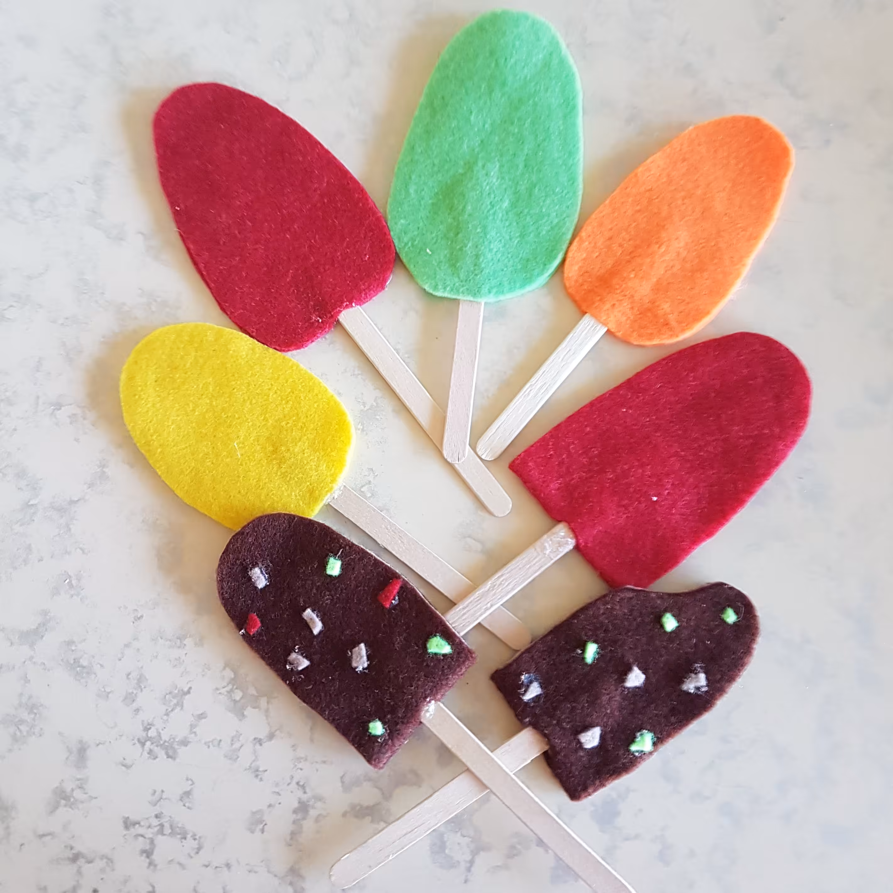 بستنی نشان گذار کتاب یاbook mark قیمت برای فقط 1 عدد است