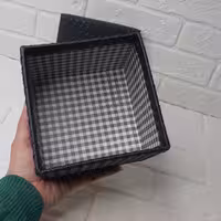 باکس گیفت خالی مربع چرمی مشکی کادوی هزینه ارسال در محل با مشتری میباشد