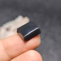  نگین زیبای سنگ صد درصد طبیعی عقیق جزع معدنی خراسانی 
کد  28607
