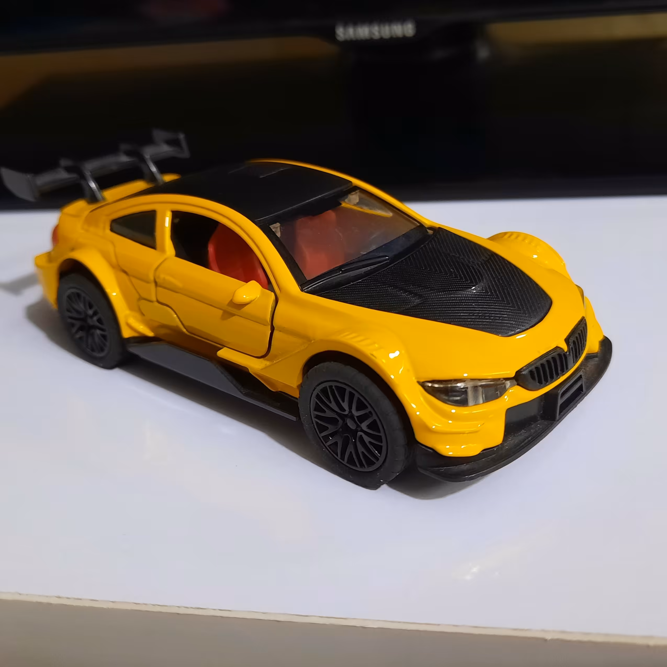 ماکت ماشین BMW