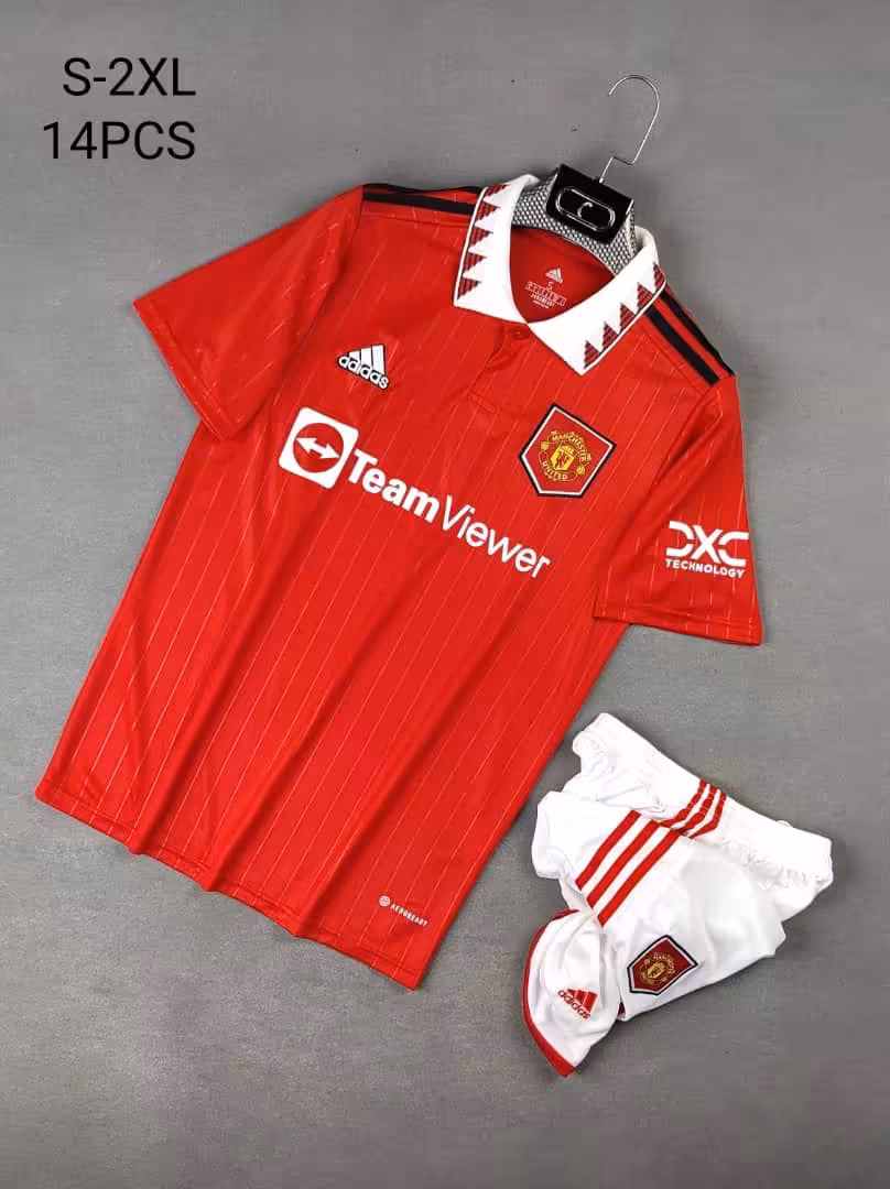 کیت اول منچستریونایتد (پیراهن شورت) فصل 2022-2023