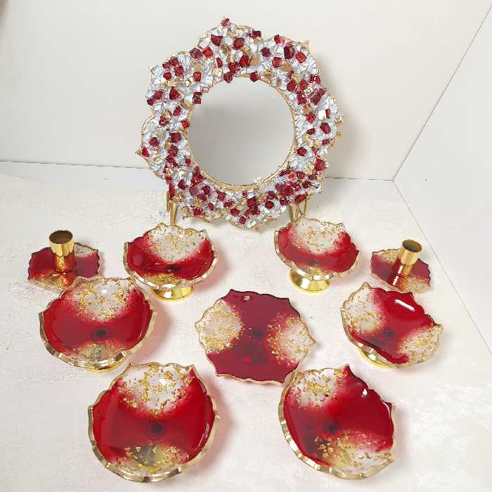 هفت سین قرمز یاقوتی و ورق طلا رزینی با آینه و شمعدان 9 تکه