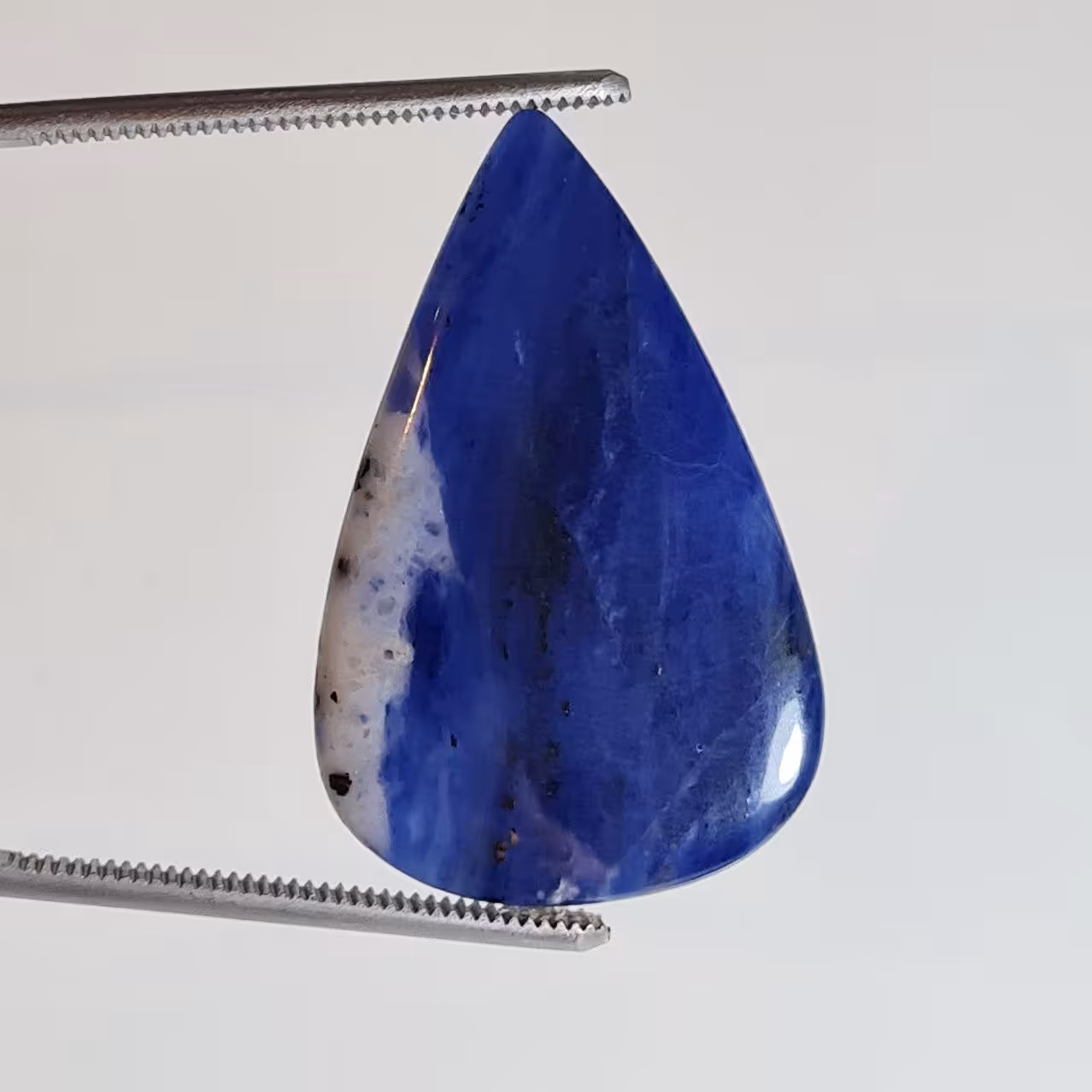 نگین سودالیت طبیعی اشکی آبی 5913