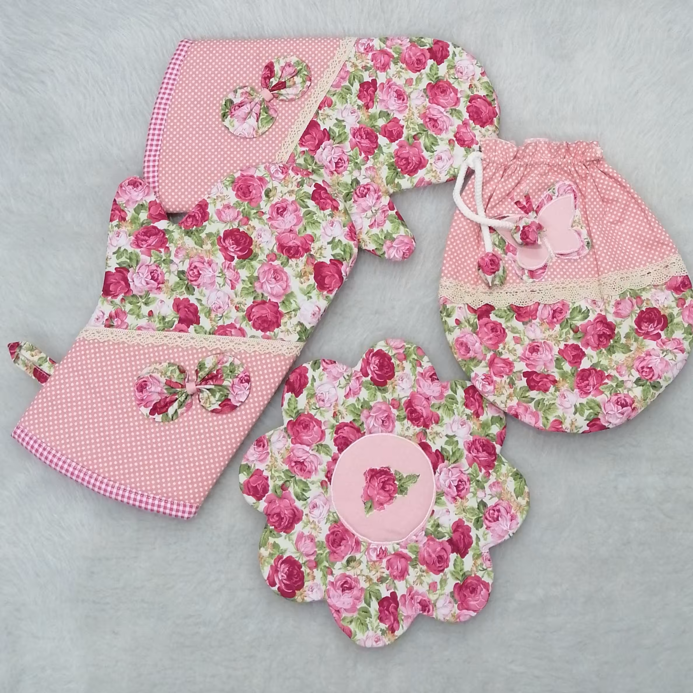 سرویس آشپزخانه 13 تیکه با پارچه کتان نخ و تور کتان  با دوخت عالی و تمیز آماده رسال