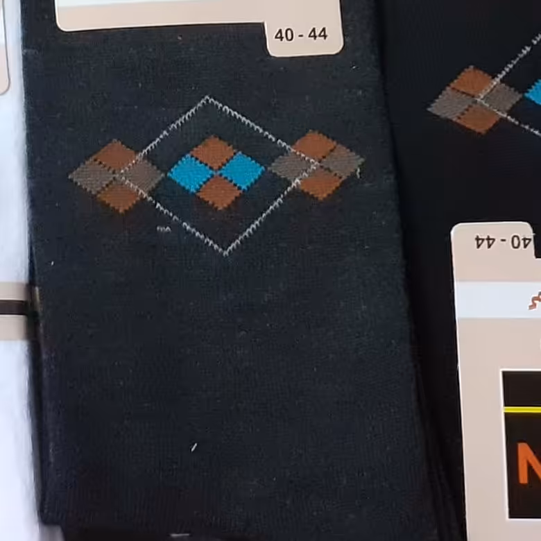 جوراب نخی عطردار ضد باکتری