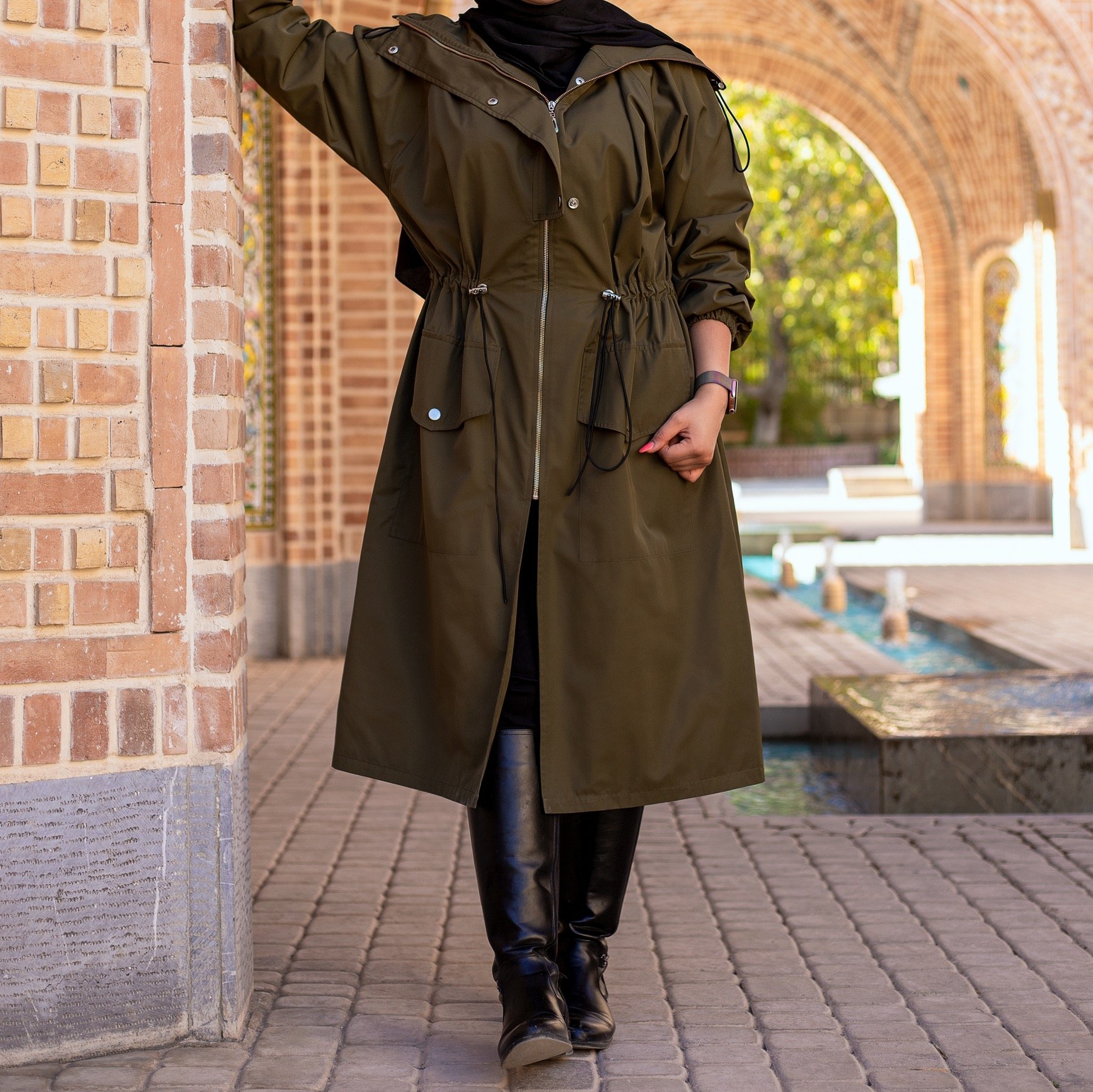 بارانی آستر دار  کمر گت دار  موجود در رنگبندی و سایز 46 تا 60 ( سایز کوچک هم موجود)