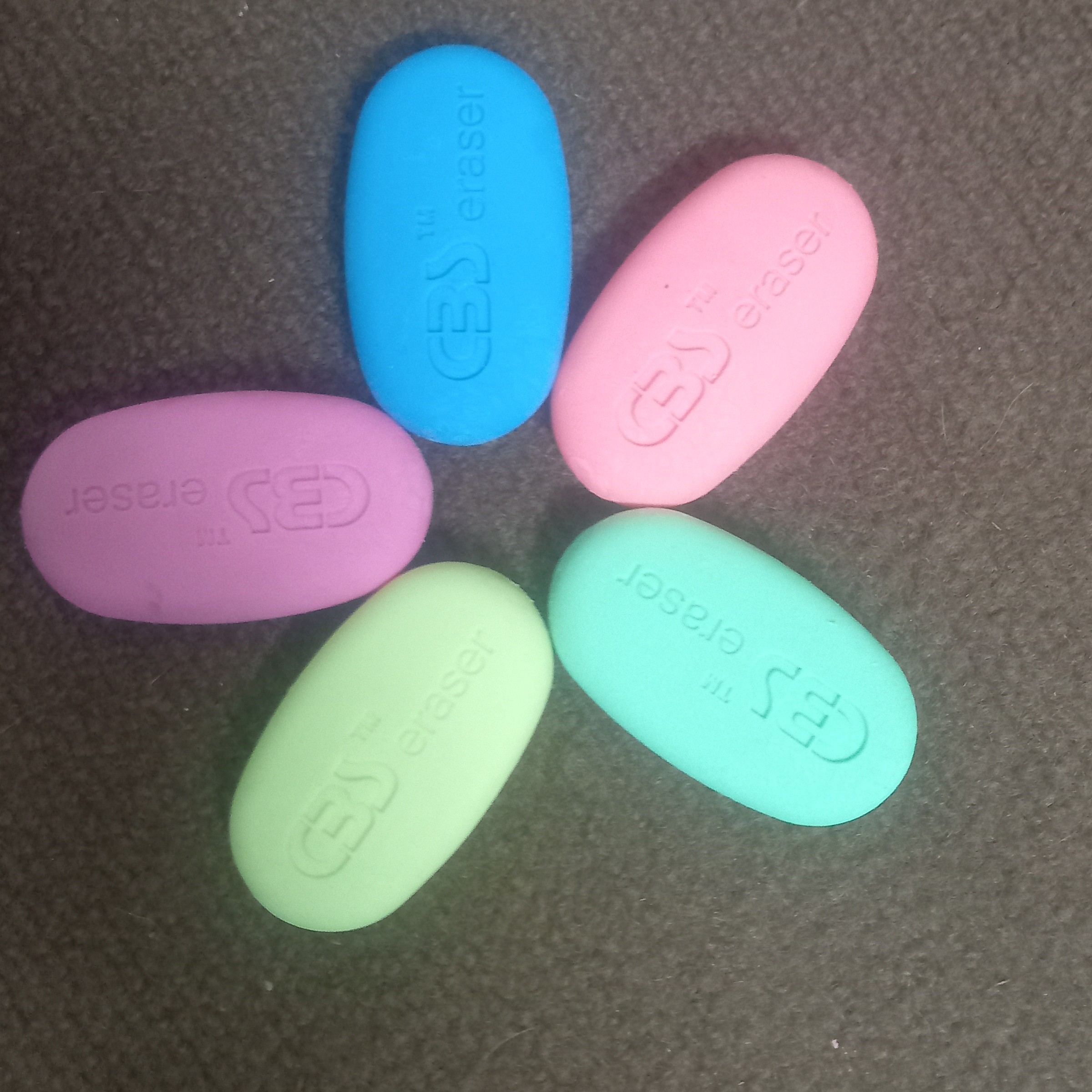 پاکن مداد طرح صابون بیضوی اندازه متوسط 