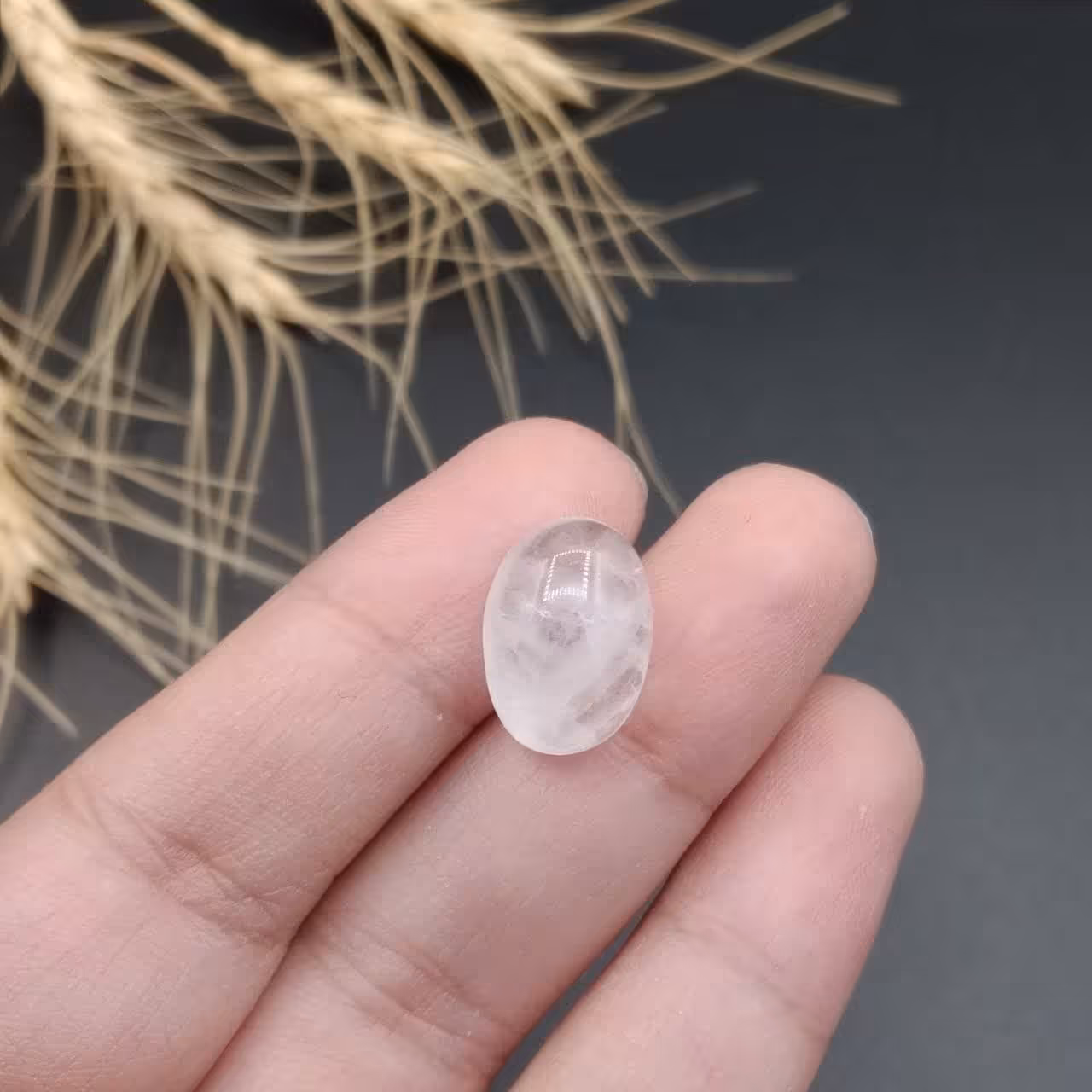 نگین فوق العاده زیبا و بسیار خاص دُر نجف اصل معدنی دُر همان کریستال کوارتز هست