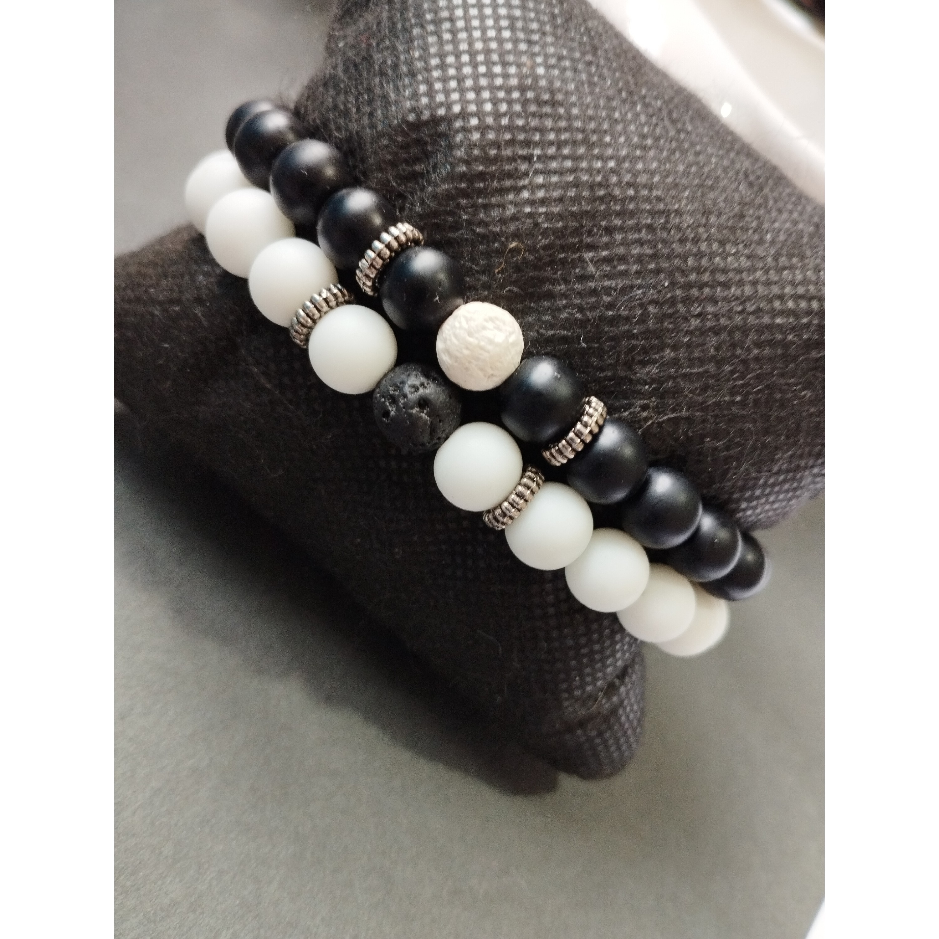 ستِ دستبند اونیکس و سنگ لاوا