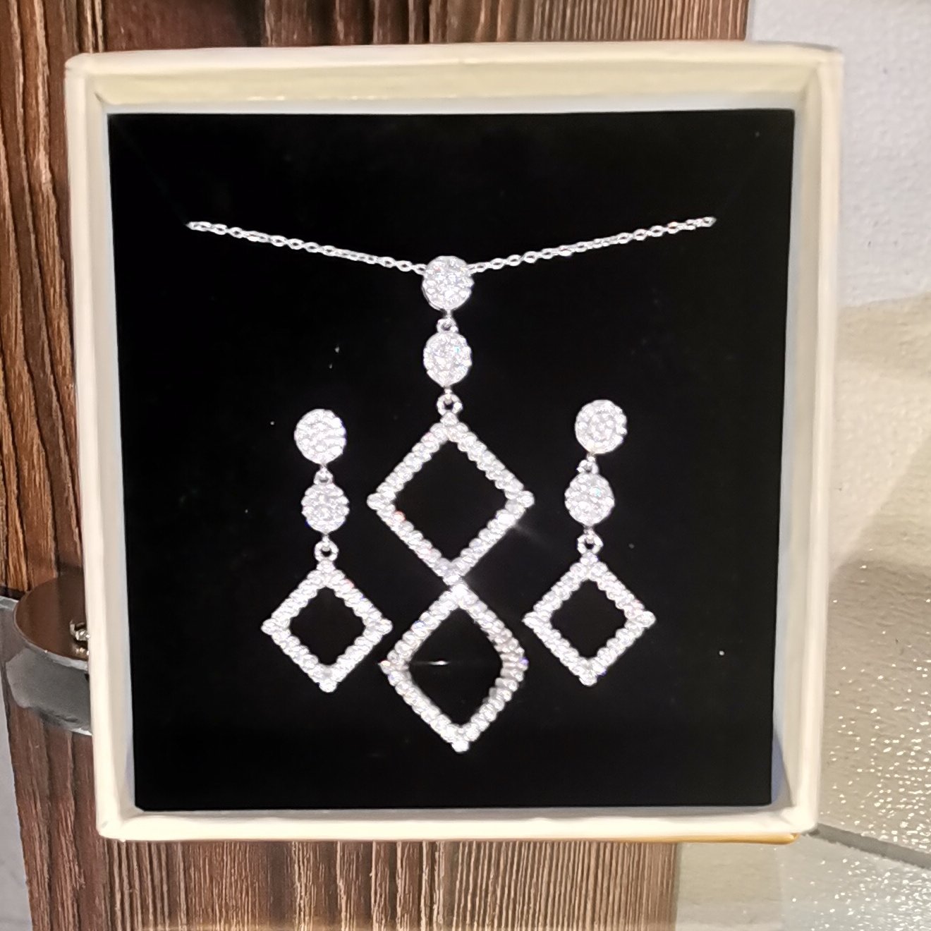 نیم ست نقره لوزی